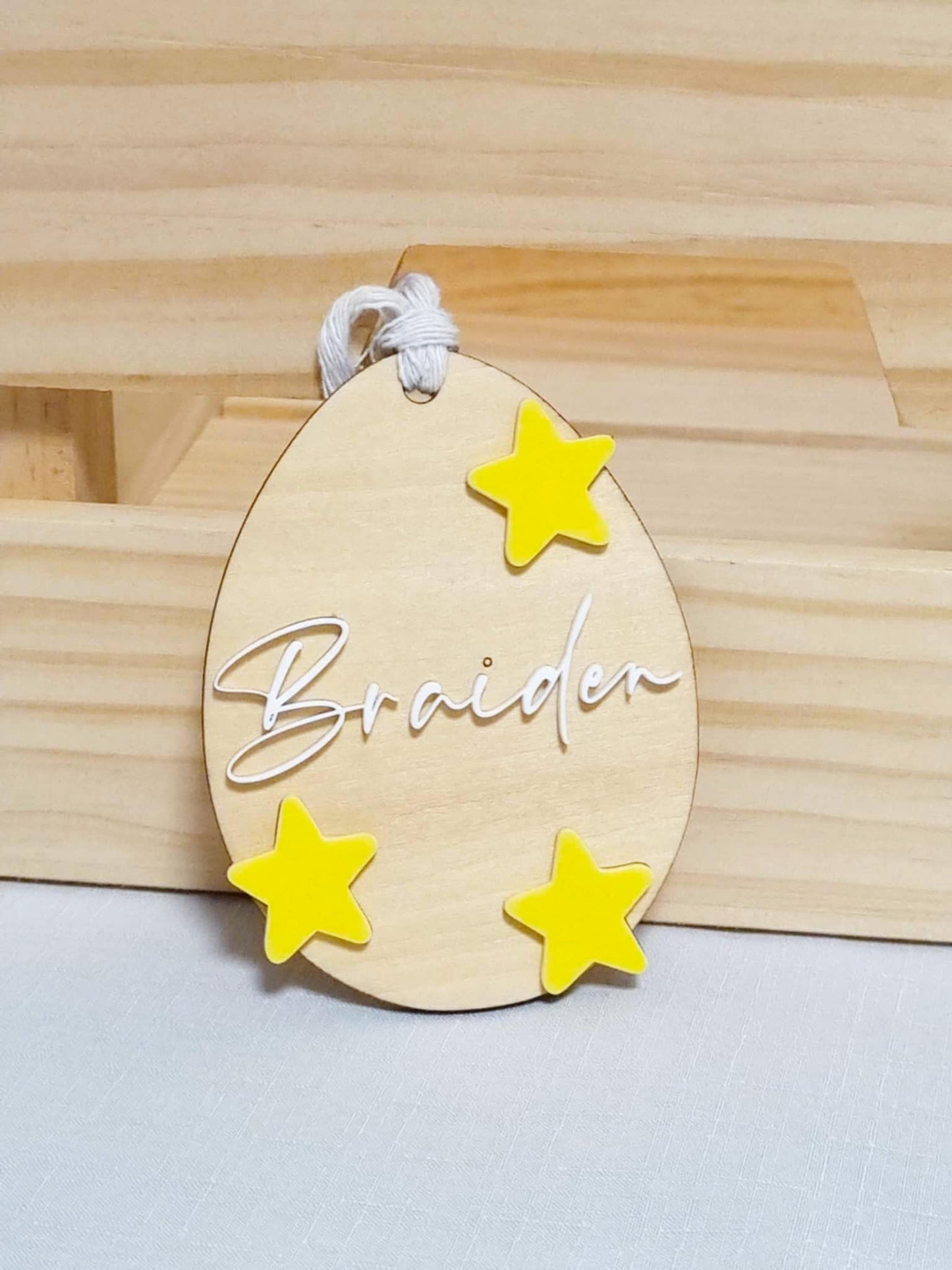 Easter Egg Shaped Tag