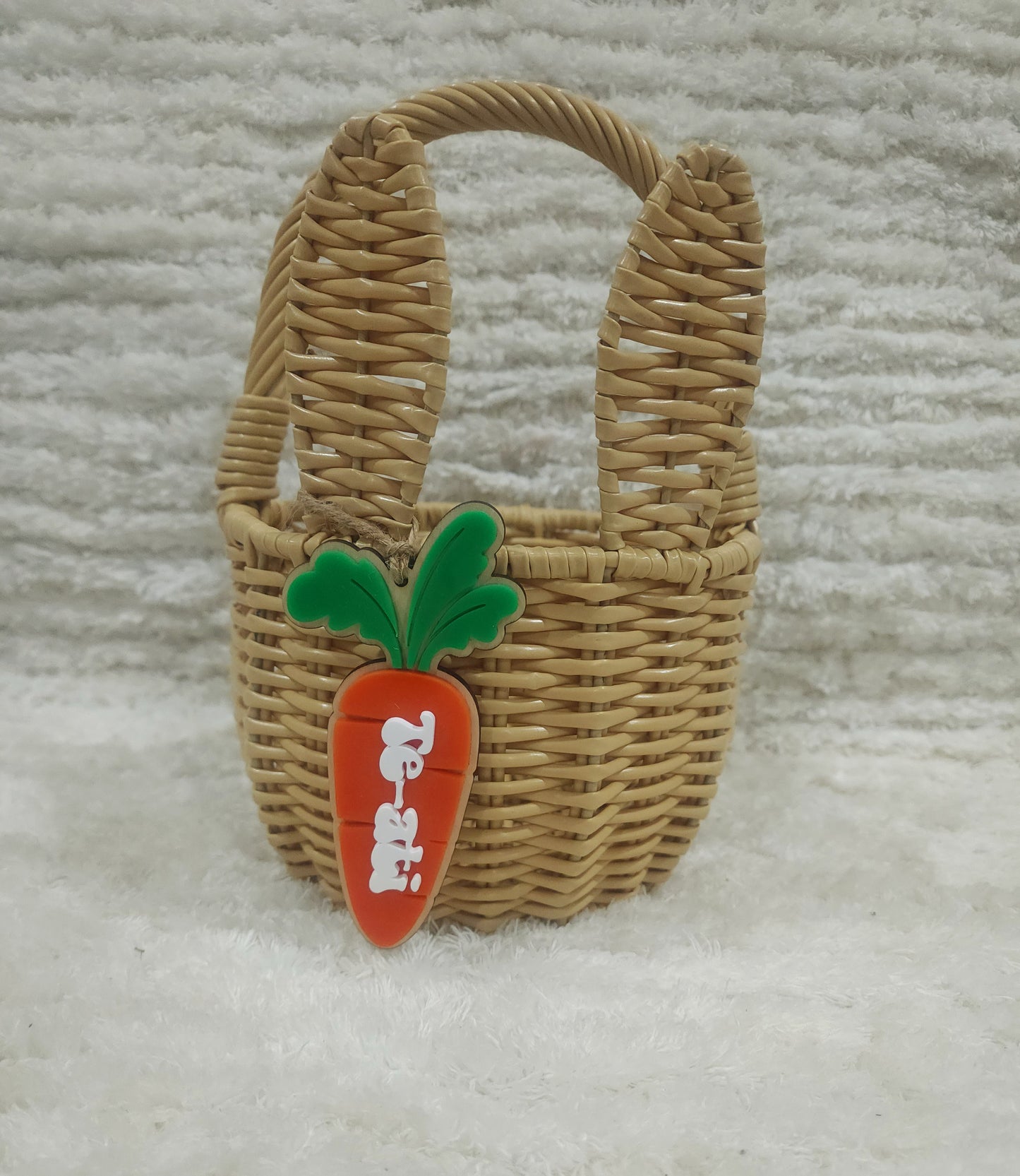 Easter carrot tag