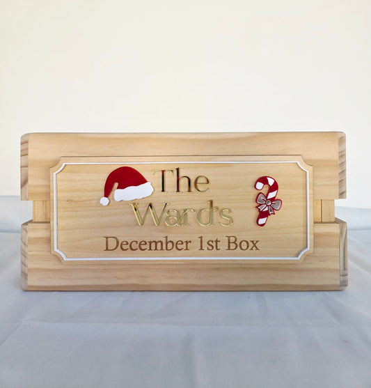 SANTA HAT & CANDY CANE CHRISTMAS CRATE PLAQUE ONLY - SMALL