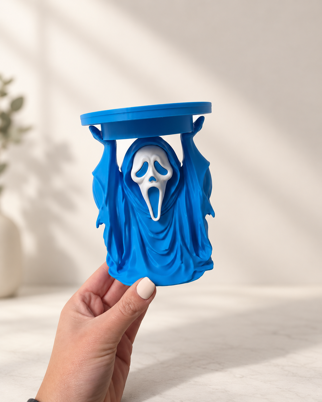 3D printed Scream Face candle holder