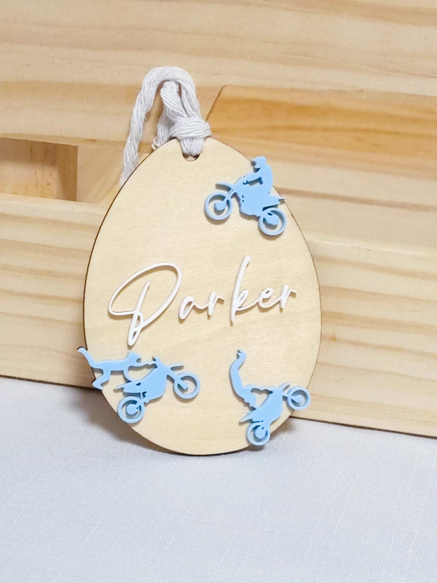 Easter Egg Shaped Tag