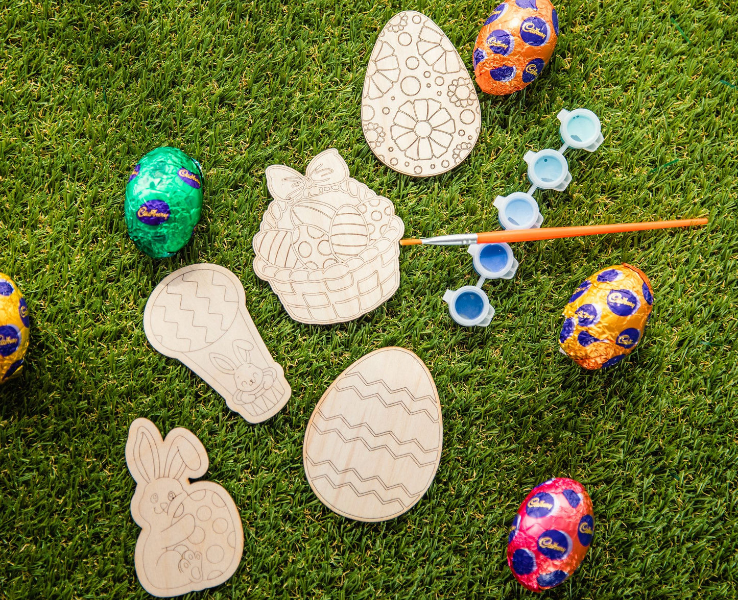 Paint your own Easter Craft